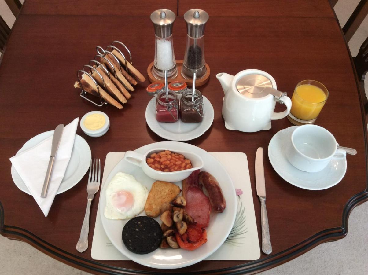 Holly Trees Bed & Breakfast Seahouses Exterior photo