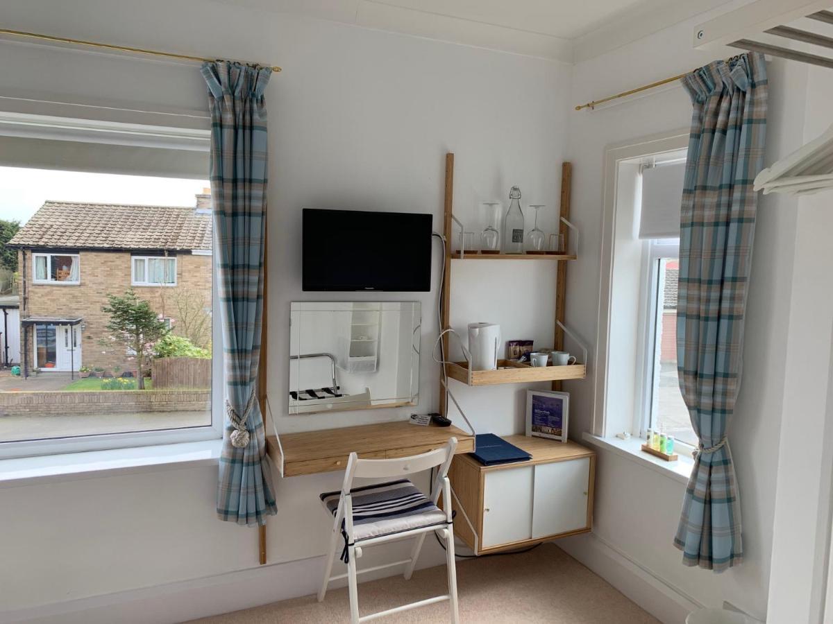 Holly Trees Bed & Breakfast Seahouses Exterior photo