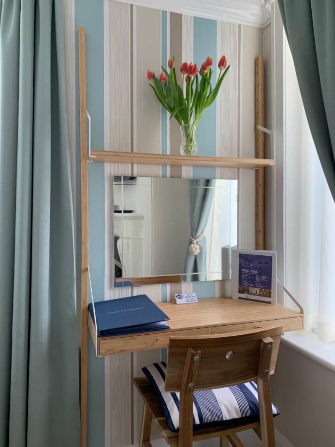 Holly Trees Bed & Breakfast Seahouses Exterior photo