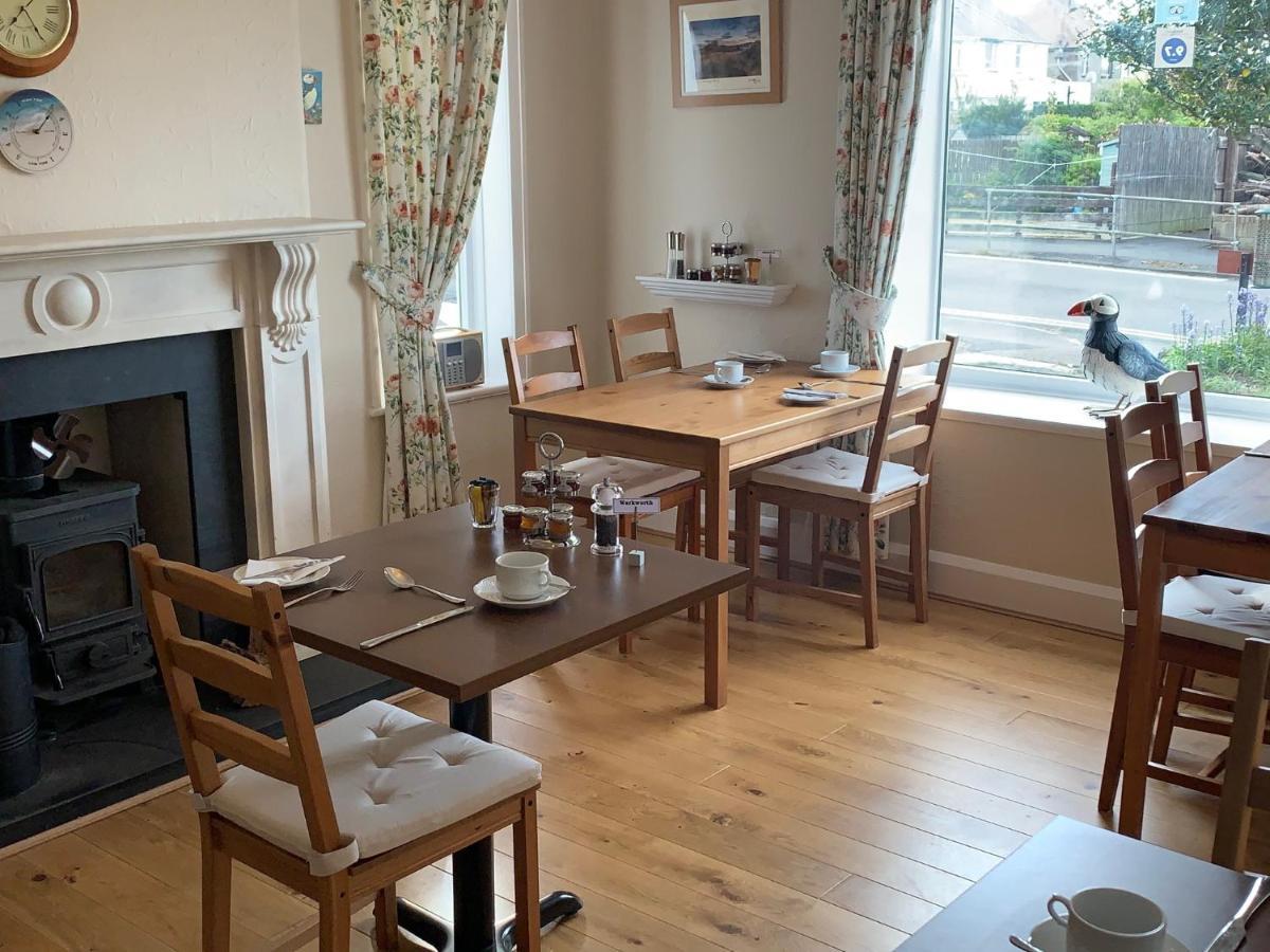 Holly Trees Bed & Breakfast Seahouses Exterior photo